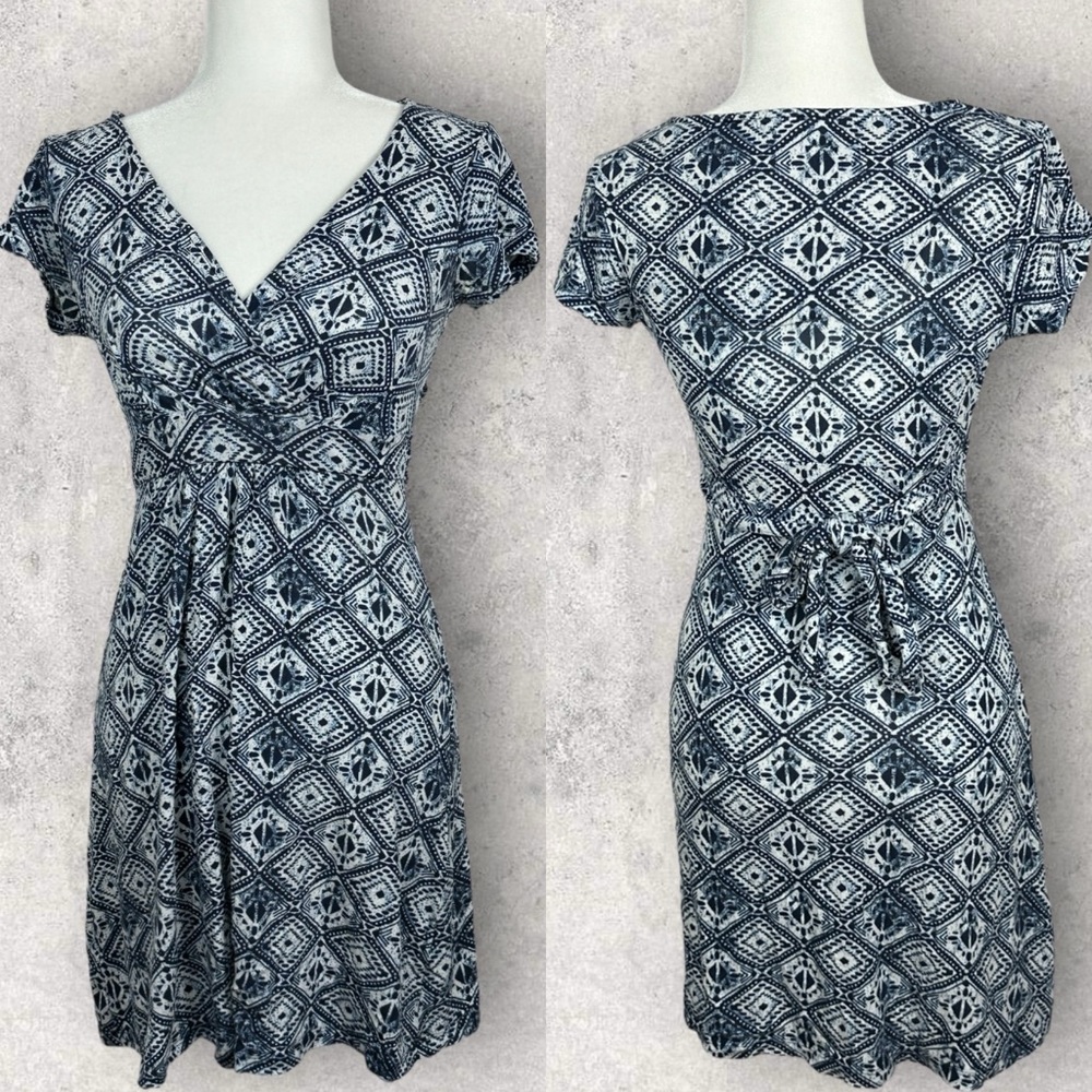 FatFace United Kingdom Blue Printed Short Sleeve Mini‎ Dress Size 6 V-Neck Boho - Picture 2 of 13